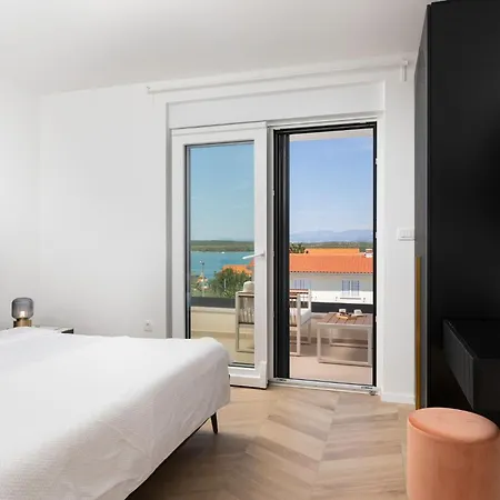 Aria Villa