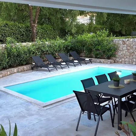 Villa Aria Malinska With Heated Pool And Free E-bikes