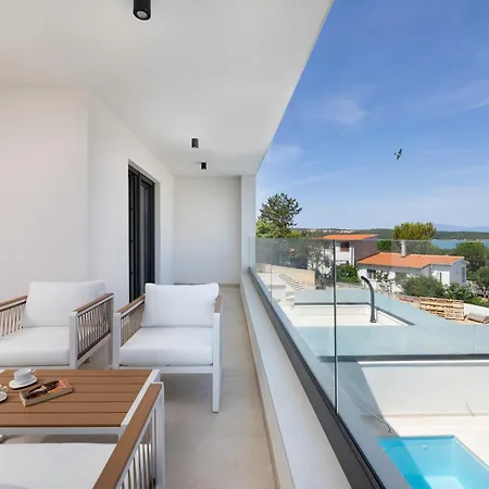 Aria Villa Klimno